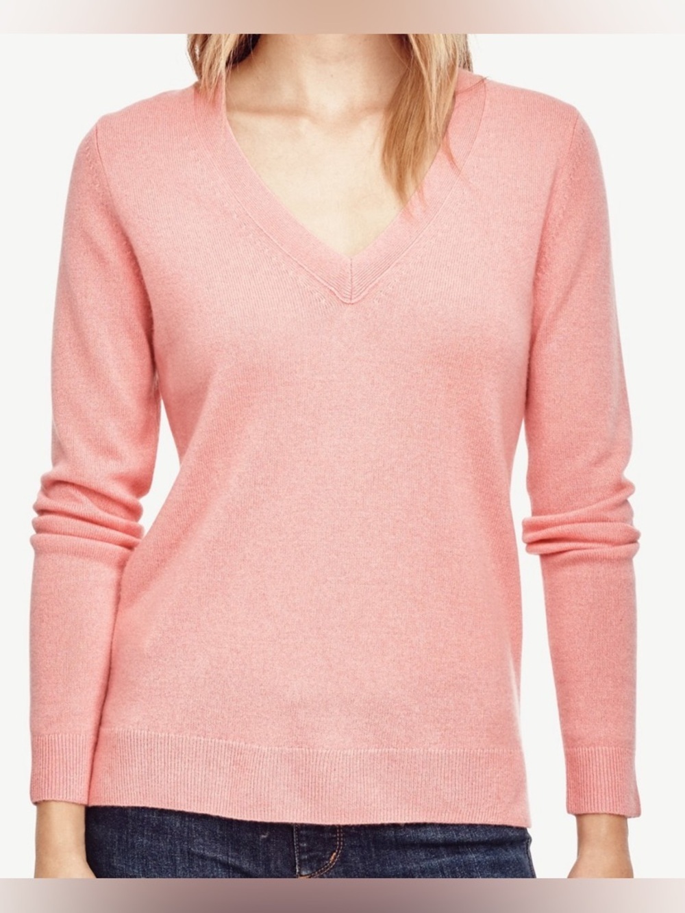 Ann Taylor Cashmere V Neck, size M